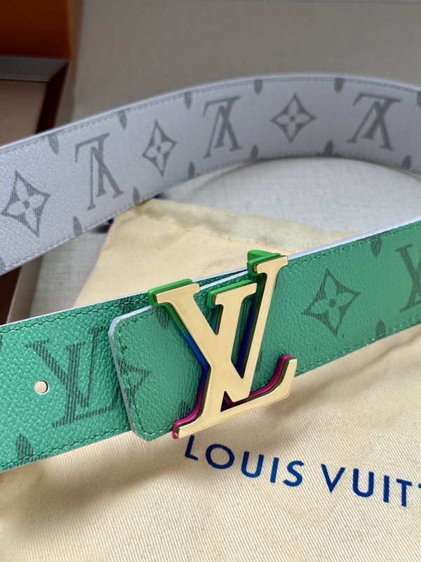 激安ルイヴィトンベルト背面デザイン